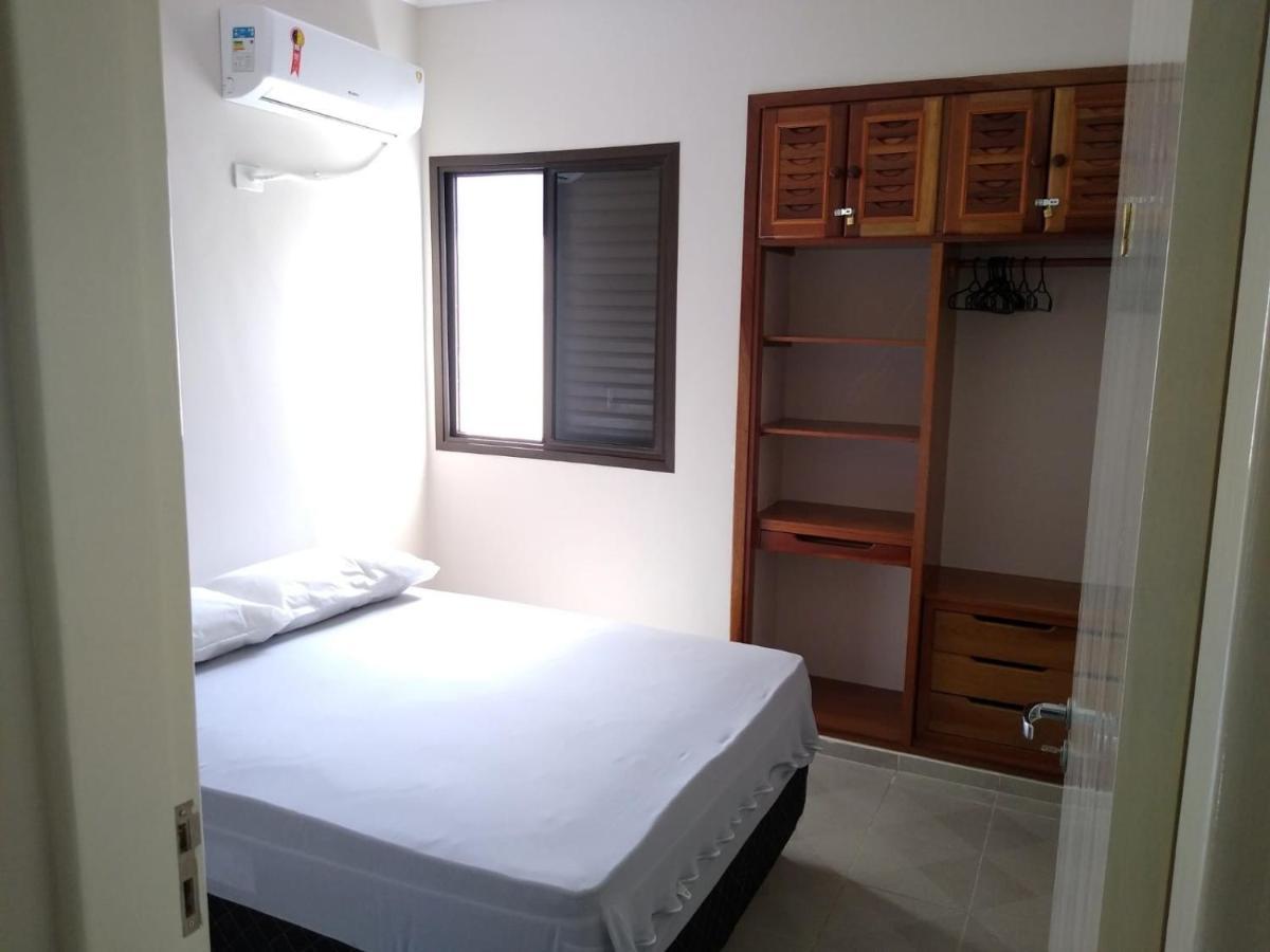Apartamento A 100 M Da Praia Grande Убатуба Экстерьер фото